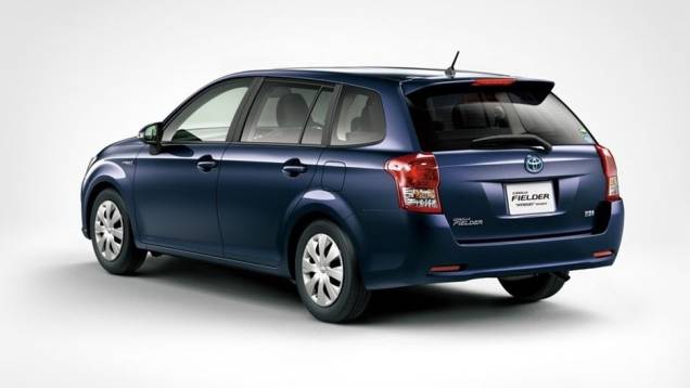 Mais precisamente, foram revelados o Corolla Fielder Wagon Hybrid (perua)... | <a href="https://quatrorodas.abril.com.br/noticias/fabricantes/toyota-apresenta-novos-corollas-hibridos-japao-749123.shtml" rel="migration">Leia mais</a>