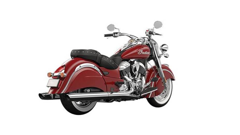 Um bloco V-Twin com cilindros inclinados a 49 graus de 1811 cc e 15,3 mkgf de torque | <a href="%20https://quatrorodas.abril.com.br/moto/noticias/indian-chief-classic-2014-749944.shtml" rel="migration">Leia mais</a>