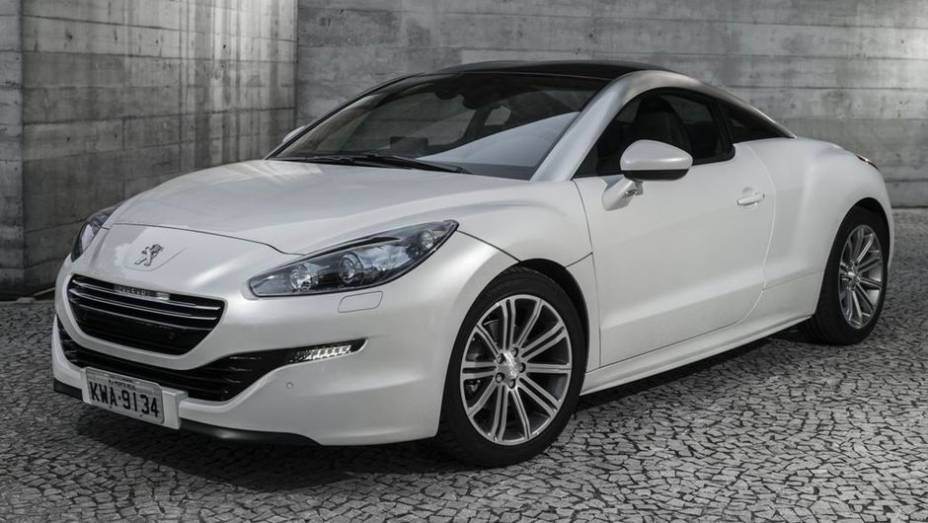 A Peugeot confirmou a chegada do novo RCZ ao mercado brasileiro | <a href="https://quatrorodas.abril.com.br/noticias/fabricantes/peugeot-traz-novo-rcz-ao-brasil-749989.shtml" rel="migration">Leia mais</a>