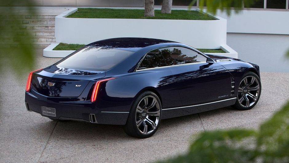 De acordo com a marca, o modelo representa o pr&oacute;ximo passo do conceito de design Art & Science, j&aacute; empregado em outros de seus ve&iacute;culos | <a href="https://quatrorodas.abril.com.br/noticias/fabricantes/cadillac-elmiraj-concept-revelado-750167.shtml" rel="migration">Leia ma</a>