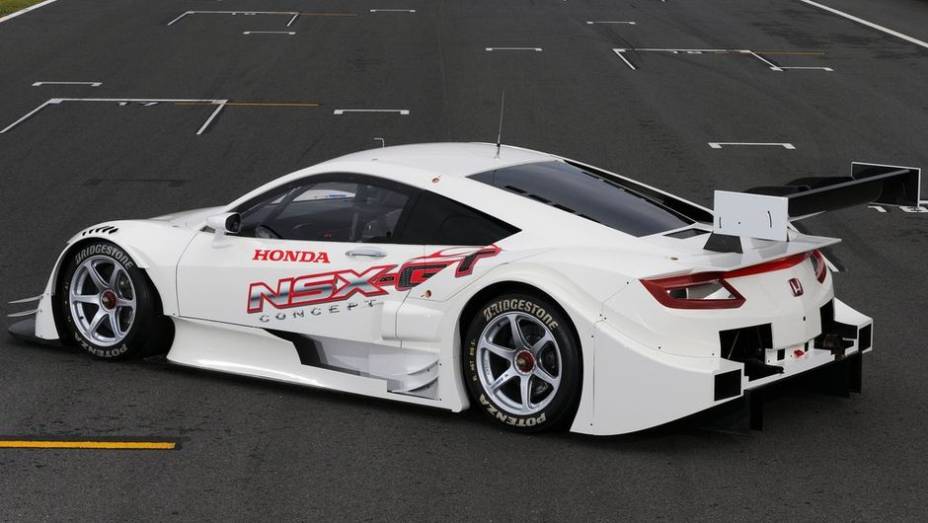...e que competirá na Super GT Series do Japão já neste fim de semana, em Suzuka, na quinta etapa da temporada | <a href="http://quatrorodas.abril.com.br/noticias/fabricantes/honda-revela-nsx-concept-gt-750208.shtml" rel="migration">Leia mais</a>