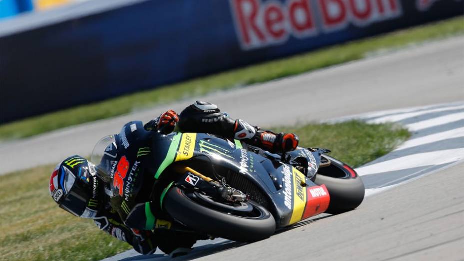 Bradley Smith foi o sétimo | <a href="https://quatrorodas.abril.com.br/moto/noticias/motogp-marquez-pole-indianapolis-750328.shtml" rel="migration">Leia mais</a>