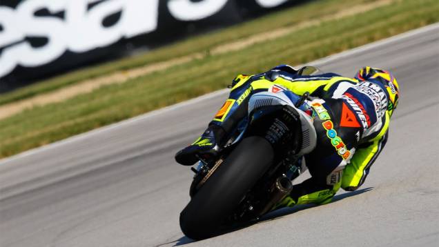 Valentino Rossi, que largou em nono, terminou a prova em quarto lugar | <a href="https://quatrorodas.abril.com.br/moto/noticias/motogp-marquez-vence-indianapolis-750342.shtml" rel="migration">Leia mais</a>