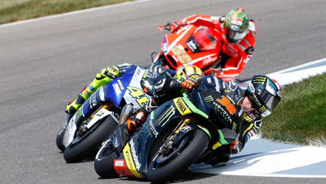 Bradley Smith foi o oitavo | <a href="https://quatrorodas.abril.com.br/moto/noticias/motogp-marquez-vence-indianapolis-750342.shtml" rel="migration">Leia mais</a>