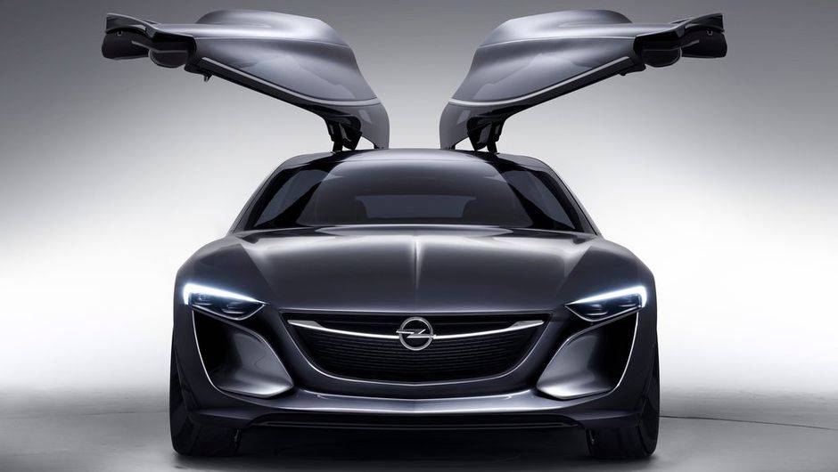 As portas s&atilde;o "asa-de-gaivota" e, quando abertas, garantem acesso direto tamb&eacute;m ao banco traseiro do ve&iacute;culo | <a href="https://quatrorodas.abril.com.br/saloes/frankfurt/2013/opel-monza-concept-752069.shtml" rel="migration">Leia mais</a>