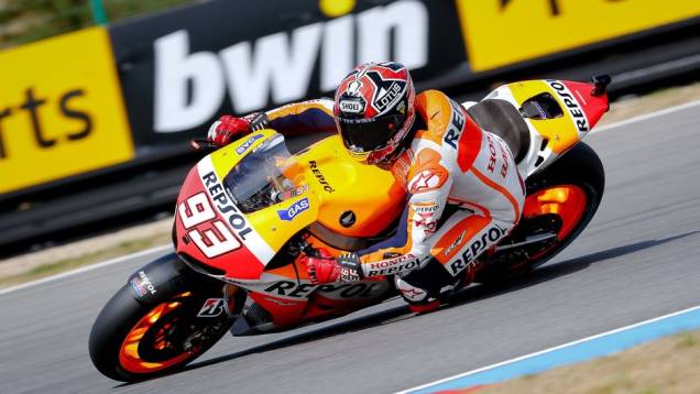 Márc Márquez (Repsol Honda Team) largará em terceiro | <a href="https://quatrorodas.abril.com.br/moto/noticias/motogp-crutchlow-pole-brno-751184.shtml" rel="migration">Leia mais</a> Márc Márquez (Repsol Honda Team) largará em terceiro | <a href="https://quatrorodas.abril.com.br/moto/noticias/motogp-crutchlow-pole-brno-751184.shtml" rel="migration">Leia mais</a>
