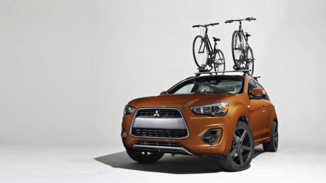 A Mitsubishi, em parceria com o H360 Group, apresentou as séries especiais Summer Edition e Winter Edition para os SUVs Outlander e Outlander Sport | <a href="https://quatrorodas.abril.com.br/noticias/fabricantes/mitsubishi-mostra-outlander-summer-winter-e" rel="migration"></a>