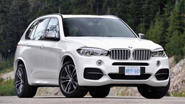 BMW lança X5 M50d 2014 | <a href="https://quatrorodas.abril.com.br/noticias/fabricantes/bmw-lanca-x5-m50d-2014-752000.shtml" rel="migration">Leia mais</a>