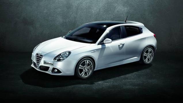 A Alfa Romeo também dá as caras no Salão de Frankfurt, trazendo o facelift do hatch Giulietta | <a href="https://quatrorodas.abril.com.br/saloes/frankfurt/2013/alfa-romeo-giulietta-752090.shtml" rel="migration">Leia mais</a>