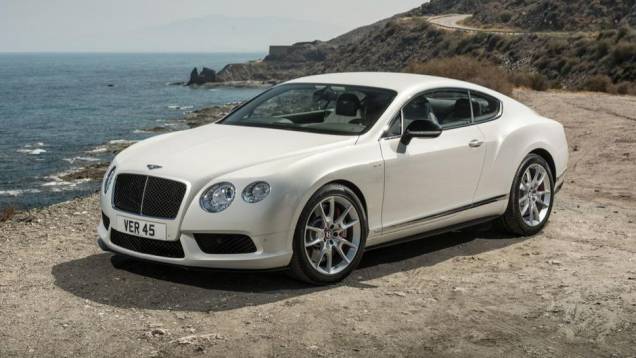 A Bentley aproveita o Salão de Frankfurt para introduzir a versão "S" do Continental GT V8 | <a href="https://quatrorodas.abril.com.br/saloes/frankfurt/2013/bentley-continental-gt-v8-s-752161.shtml" rel="migration">Leia mais</a>