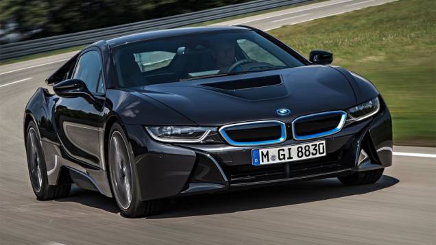 BMW revela o i8 em Frankfurt | <a href="https://quatrorodas.abril.com.br/saloes/frankfurt/2013/bmw-i8-752136.shtml" rel="migration">Leia mais</a>