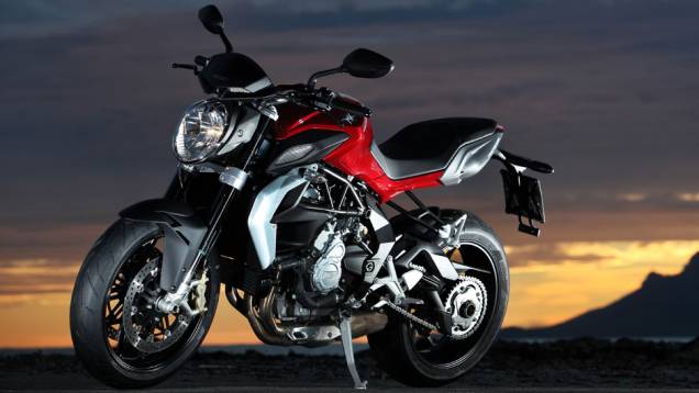 MV Agusta Brutale 800 2014 chega por R$ 47 000 | <a href="https://quatrorodas.abril.com.br/moto/noticias/mv-agusta-brutale-800-2014-chega-r-47-000-784936.shtml" rel="migration">Leia mais</a>