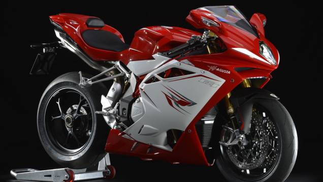 Velocidade máxima divulgada de 297,5 km/h | <a href="https://quatrorodas.abril.com.br/moto/noticias/mv-agusta-confirma-cinco-lancamentos-brasil-756002.shtml" rel="migration">Leia mais</a>