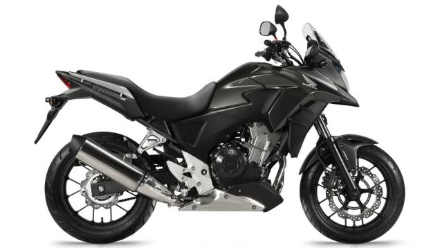 É uma alternativa para pilotos mais experientes que procuram uma moto prática e robusta | <a href="https://quatrorodas.abril.com.br/moto/noticias/honda-investe-modelos-500cc-756399.shtml" rel="migration">Leia mais</a> É uma alternativa para pilotos mais experientes que procuram uma moto prática e robusta | <a href="https://quatrorodas.abril.com.br/moto/noticias/honda-investe-modelos-500cc-756399.shtml" rel="migration">Leia mais</a>