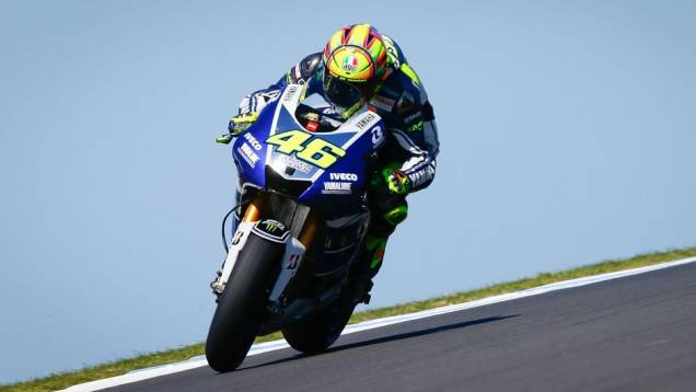 Valentino Rossi (Yamaha Factory Racing) fechará a primeira fila | <a href="https://quatrorodas.abril.com.br/moto/noticias/motogp-lorenzo-pole-australia-757585.shtml" rel="migration">Leia mais</a> Valentino Rossi (Yamaha Factory Racing) fechará a primeira fila | <a href="https://quatrorodas.abril.com.br/moto/noticias/motogp-lorenzo-pole-australia-757585.shtml" rel="migration">Leia mais</a>