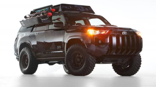 Toyota Ultimate Dream Ski 4Runner | <a href="https://quatrorodas.abril.com.br/noticias/fabricantes/toyota-levara-conceitos-rali-aventura-ao-sema-show-758949.shtml" rel="migration">Leia mais</a>