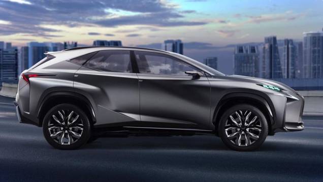 O modelo será apresentado ao público durante o Salão de Tóquio e conta, como grande novidade, com motor 2.0 turbo movido a gasolina, substituindo o 2.5 de quatro cilindros (Ciclo Atkinson) | <a href="https://quatrorodas.abril.com.br/noticias/fabricantes/le" rel="migration"></a> O modelo será apresentado ao público durante o Salão de Tóquio e conta, como grande novidade, com motor 2.0 turbo movido a gasolina, substituindo o 2.5 de quatro cilindros (Ciclo Atkinson) | <a href="https://quatrorodas.abril.com.br/noticias/fabricantes/le" rel="migration"></a>