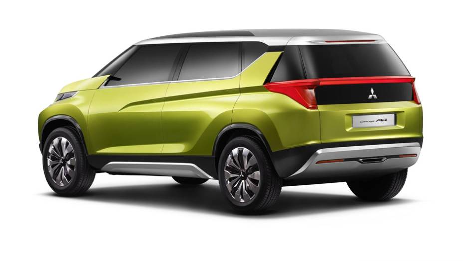 A minivan conceitual marca o retorno da empresa a este segmento familiar | <a href="https://quatrorodas.abril.com.br/noticias/saloes/toquio-2013/mitsubishi-mostra-conceitos-salao-toquio-758955.shtml" rel="migration">Leia mais</a>