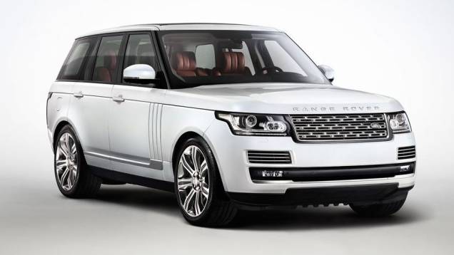 A Land Rover apresentou o Range Rover Autobiography Black LWB no Salão de Los Angeles | <a href="https://quatrorodas.abril.com.br/noticias/saloes/los-angeles-2013/range-rover-autobiography-black-lwb-revelado-760867.shtml" rel="migration">Leia mais</a> A Land Rover apresentou o Range Rover Autobiography Black LWB no Salão de Los Angeles | <a href="https://quatrorodas.abril.com.br/noticias/saloes/los-angeles-2013/range-rover-autobiography-black-lwb-revelado-760867.shtml" rel="migration">Leia mais</a>