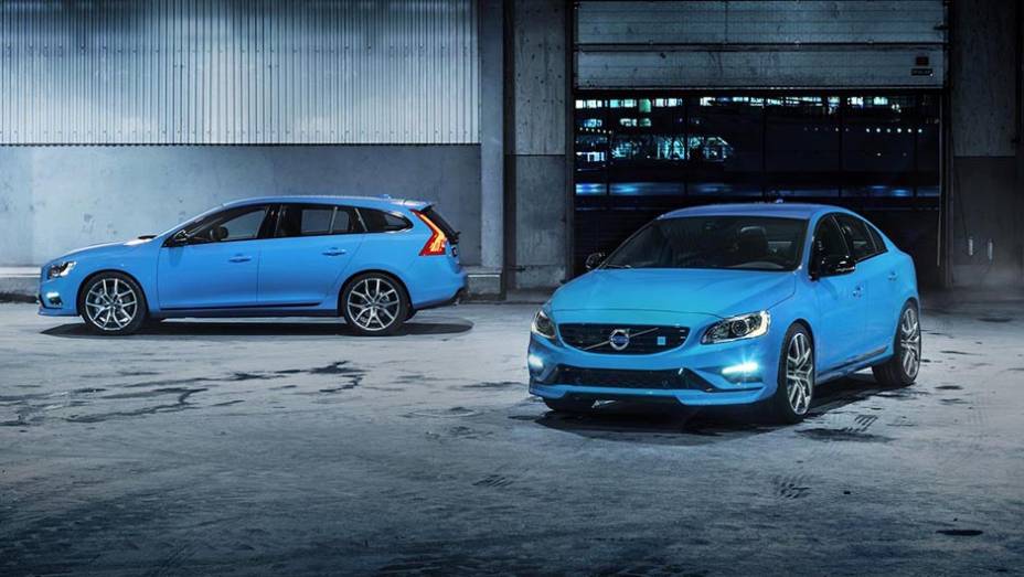 De acordo com a marca, a série limitada de performance do sedã e da perua chegará a alguns mercados selecionados em julho de 2014 | <a href="https://quatrorodas.abril.com.br/noticias/fabricantes/volvo-confirma-s60-v60-polestar-762650.shtml" rel="migration">Leia mais</a>