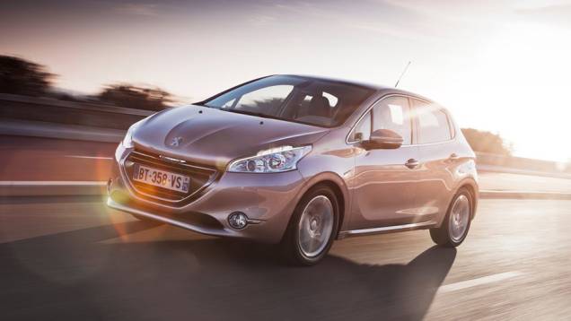 6 - Peugeot 208 | <a href="https://quatrorodas.abril.com.br/noticias/mercado/hb20-termo-mais-buscado-brasil-2013-763387.shtml" rel="migration">Leia mais</a>