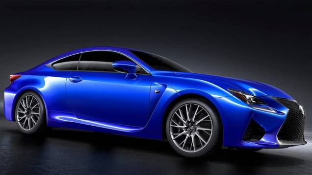 Espera-se que o modelo seja equipado com um motor V8 5.0 de 466 cavalos de potência | <a href="https://quatrorodas.abril.com.br/noticias/saloes/detroit-2014/lexus-revela-rc-f-coupe-2015-767918.shtml" rel="migration">Leia mais</a>