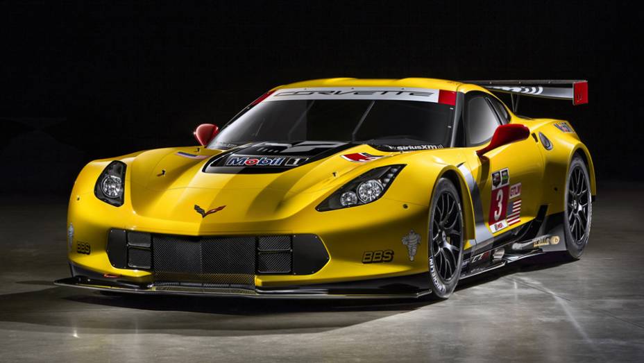 Chevrolet leva Corvette C7.R 2014 a Detroit | <a href="https://quatrorodas.abril.com.br/noticias/saloes/detroit-2014/chevrolet-leva-corvette-c7-r-2014-detroit-769735.shtml" rel="migration">Leia mais</a>