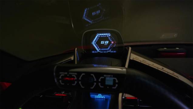 Interior do carro é bastante futurista | <a href="https://quatrorodas.abril.com.br/noticias/saloes/detroit-2014/toyota-mostra-ft-1-concept-detroit-769555.shtml" rel="migration">Leia mais</a> Interior do carro é bastante futurista | <a href="https://quatrorodas.abril.com.br/noticias/saloes/detroit-2014/toyota-mostra-ft-1-concept-detroit-769555.shtml" rel="migration">Leia mais</a>
