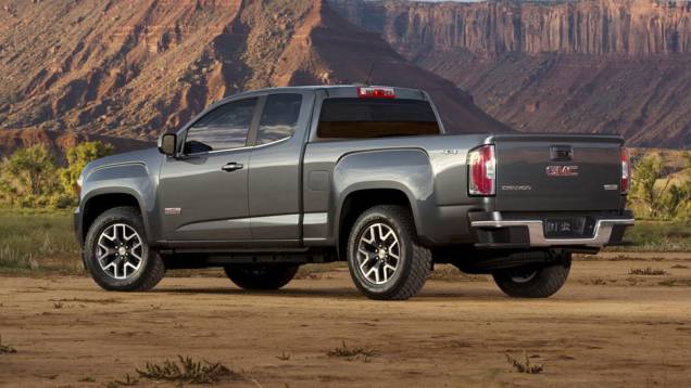 O modelo, que chegará ao mercado norte-americano no fim de 2014, recebeu a influência de outras picapes da General Motors, como a GMC Sierra e a Chevrolet Colorado <a href="https://quatrorodas.abril.com.br/noticias/saloes/detroit-2014/gmc-mostra-nova-canyo" rel="migration"></a>