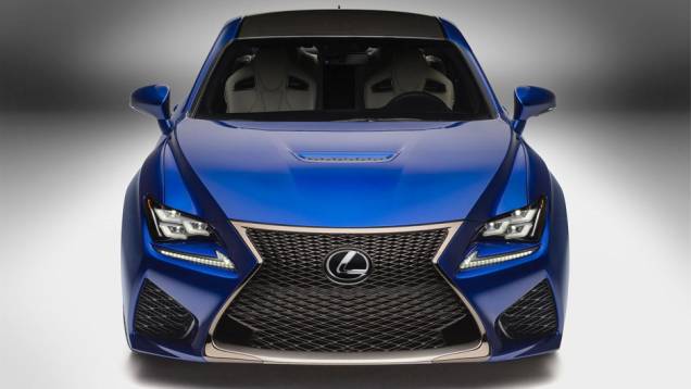 Com isso, o modelo acelera de 0 a 96 km/h em 4,6 segundos, atingindo a velocidade máxima de 270 km/h | <a href="https://quatrorodas.abril.com.br/noticias/saloes/detroit-2014/lexus-expoe-rc-f-detroit-770421.shtml" rel="migration">Leia mais</a> Com isso, o modelo acelera de 0 a 96 km/h em 4,6 segundos, atingindo a velocidade máxima de 270 km/h | <a href="https://quatrorodas.abril.com.br/noticias/saloes/detroit-2014/lexus-expoe-rc-f-detroit-770421.shtml" rel="migration">Leia mais</a>