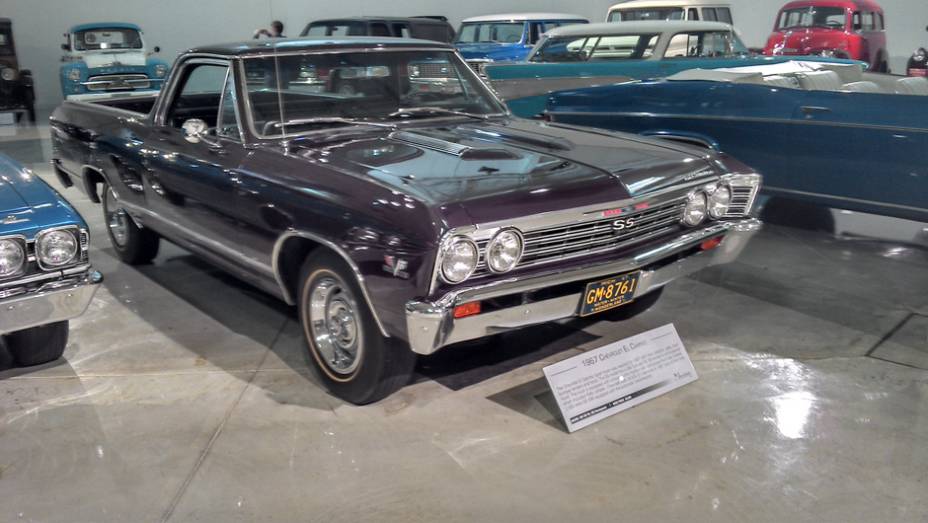 Baseada no Chevelle, a segunda geração da picape-cupê El Camino tinha opções com 350 cv e 376 cv | <a href="https://quatrorodas.abril.com.br/reportagens/classicos/visitamos-gm-heritage-center-771490.shtml" rel="migration">Leia mais</a>