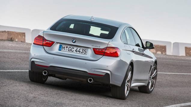 ...exceto na curvatura acentuada do teto e nos para-choques | <a href="https://quatrorodas.abril.com.br/noticias/saloes/genebra-2014/bmw-enfim-apresenta-serie-4-gran-coupe-772204.shtml" rel="migration">Leia mais</a> ...exceto na curvatura acentuada do teto e nos para-choques | <a href="https://quatrorodas.abril.com.br/noticias/saloes/genebra-2014/bmw-enfim-apresenta-serie-4-gran-coupe-772204.shtml" rel="migration">Leia mais</a>