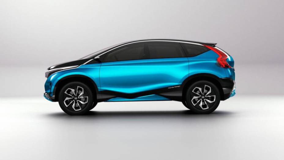 O modelo é inspirado no conceito M/M desenvolvido pela montadora japonesa | <a href="https://quatrorodas.abril.com.br/noticias/fabricantes/honda-exibe-vision-xs-1-concept-772441.shtml" rel="migration">Leia mais</a>