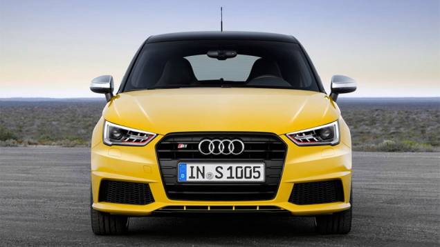 Novo S1 está equipado com um motor 2.0 TFSI de quatro cilindros | <a href="https://quatrorodas.abril.com.br/noticias/saloes/genebra-2014/audi-lanca-oficialmente-s1-s1-sportback-2014-773081.shtml" rel="migration">Leia mais</a> Novo S1 está equipado com um motor 2.0 TFSI de quatro cilindros | <a href="https://quatrorodas.abril.com.br/noticias/saloes/genebra-2014/audi-lanca-oficialmente-s1-s1-sportback-2014-773081.shtml" rel="migration">Leia mais</a>