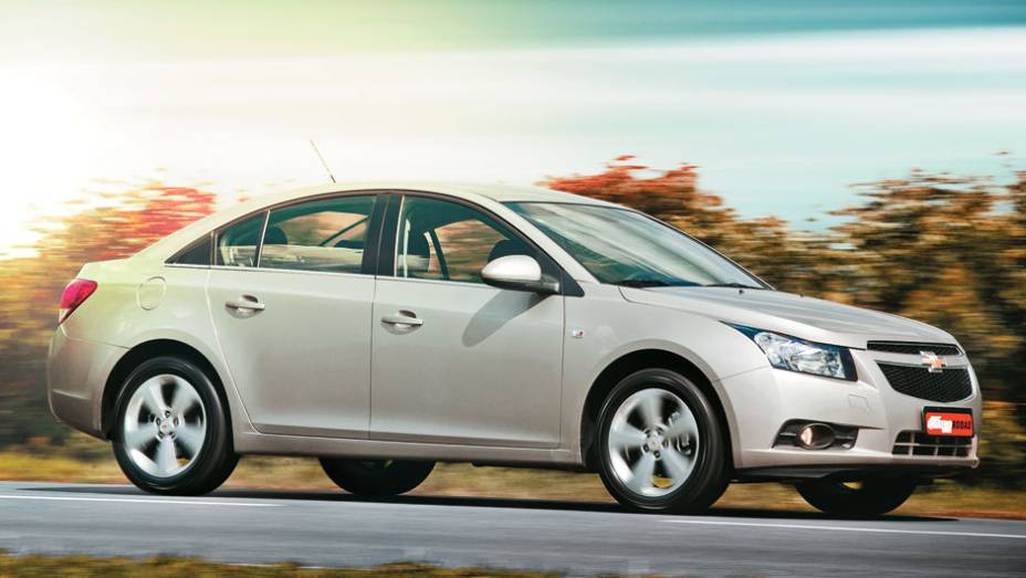 Com 720.636 unidades, o quinto modelo mais vendido no mundo foi o Chevrolet Cruze | <a href="https://quatrorodas.abril.com.br/noticias/mercado/ford-focus-ocupa-primeiro-lugar-lista-carros-mais-vendidos-mundo-774188.shtml" rel="migration">Leia mais</a>