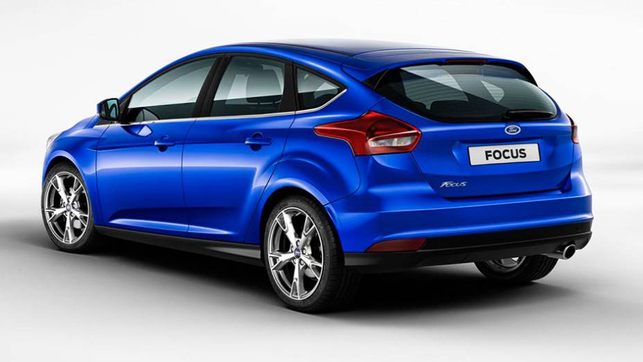 Modelo passou por facelift | <a href="https://quatrorodas.abril.com.br/noticias/saloes/genebra-2014/ford-levara-novo-focus-genebra-774357.shtml" rel="migration">Leia mais</a>