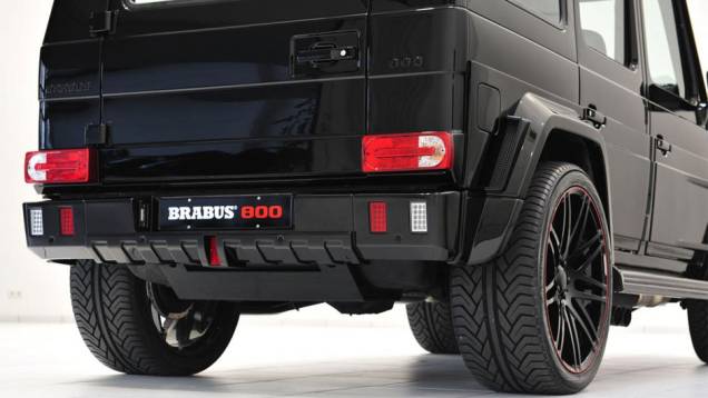 Carro preparado conta com componentes de fibra de carbono | <a href="https://quatrorodas.abril.com.br/noticias/saloes/genebra-2014/brabus-lanca-modelo-produtos-apple-774876.shtml" rel="migration">Leia mais</a> Carro preparado conta com componentes de fibra de carbono | <a href="https://quatrorodas.abril.com.br/noticias/saloes/genebra-2014/brabus-lanca-modelo-produtos-apple-774876.shtml" rel="migration">Leia mais</a>
