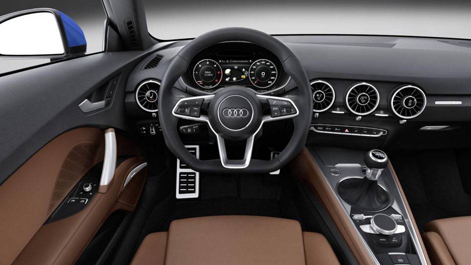 ...novos airbags que ocupam 40% menos espa&ccedil;o do que no TT anterior, sistema de &aacute;udio com 12 alto-falantes, entre outras novidades | <a href="https://quatrorodas.abril.com.br/noticias/saloes/genebra-2014/audi-apresenta-novo-tt-775222.shtml" rel="migration">Leia mais</a>