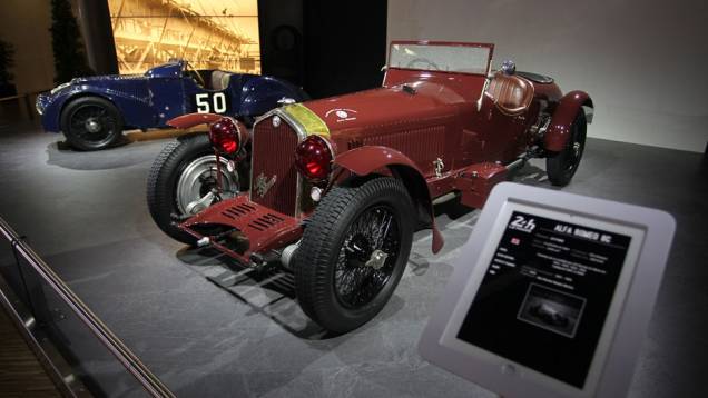 Alfa Romeo 8C Type Le Mans (1933) | <a href="https://quatrorodas.abril.com.br/noticias/saloes/genebra-2014/salao-genebra-exibe-bolidos-le-mans-775992.shtml" rel="migration">Leia mais</a> | <a href="https://quatrorodas.abril.com.br/noticias/saloes/genebra-2014/" rel="migration">Confira tud</a>