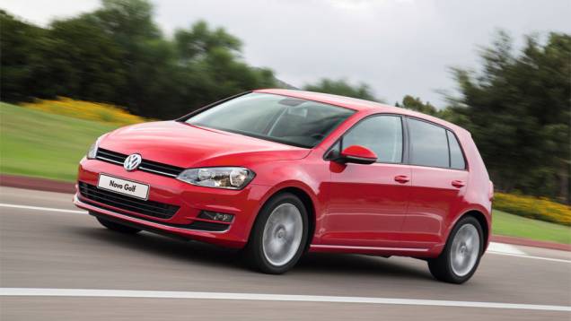 Versão de entrada tem preço sugerido de R$ 66.990 | <a href="https://quatrorodas.abril.com.br/noticias/fabricantes/volkswagen-apresenta-novo-golf-comfortline-777747.shtml" rel="migration">Leia mais</a>