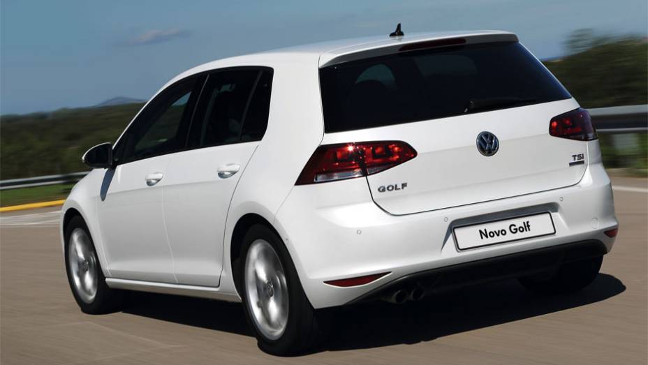 Novo Golf Comfortline é equipado com o motor 1.4L TSI BlueMotion Technology de 140 cv | <a href="https://quatrorodas.abril.com.br/noticias/fabricantes/volkswagen-apresenta-novo-golf-comfortline-777747.shtml" rel="migration">Leia mais</a>