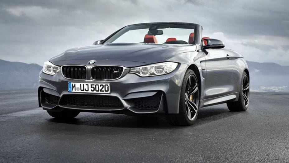 BMW revela M4 conversível | <a href="https://quatrorodas.abril.com.br/noticias/saloes/new-york-2014/bmw-revela-m4-conversivel-778791.shtml" rel="migration">Leia mais</a>