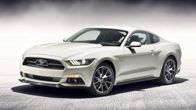 Ford anuncia Mustang 50 Year Limited Edition | <a href="http://quatrorodas.abril.com.br/noticias/saloes/new-york-2014/ford-anuncia-mustang-50-year-limited-edition-779908.shtml" rel="migration">Leia mais</a>