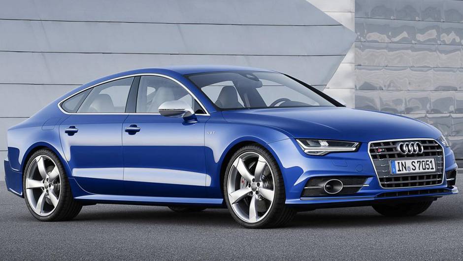 O modelo de performance S7 &eacute; equipado com bloco 4.0 TFSI de 444 cavalos de pot&ecirc;ncia | <a href="https://quatrorodas.abril.com.br/noticias/fabricantes/audi-apresenta-novos-a7-s7-783598.shtml" rel="migration">Leia mais</a>