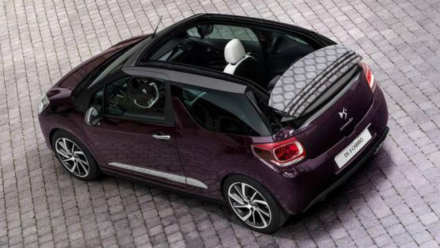Tanto o hatch de duas portas quanto o conversível passaram por algumas atualizações externas, mas trazem como principal novidade a nova gama de motores já adequados à Euro-6 | <a href="https://quatrorodas.abril.com.br/noticias/fabricantes/citroen-revela-fa" rel="migration"></a> Tanto o hatch de duas portas quanto o conversível passaram por algumas atualizações externas, mas trazem como principal novidade a nova gama de motores já adequados à Euro-6 | <a href="https://quatrorodas.abril.com.br/noticias/fabricantes/citroen-revela-fa" rel="migration"></a>
