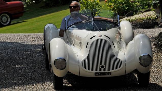 Alfa Romeo 6C 1750 GS Aprile - Concorso dEleganza Villa dEste 2014 | <a href="https://quatrorodas.abril.com.br/noticias/classicos//concorso-d-eleganza-villa-d-este-2014-premia-maserati-450-s-1956-como-best-of-show-784018.shtml" rel="migration">Leia mais</a>