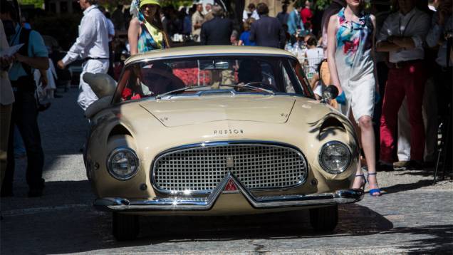 Hudson Italia Prototype H01 - Concorso dEleganza Villa dEste 2014 | <a href="https://quatrorodas.abril.com.br/noticias/classicos//concorso-d-eleganza-villa-d-este-2014-premia-maserati-450-s-1956-como-best-of-show-784018.shtml" rel="migration">Leia mais</a>