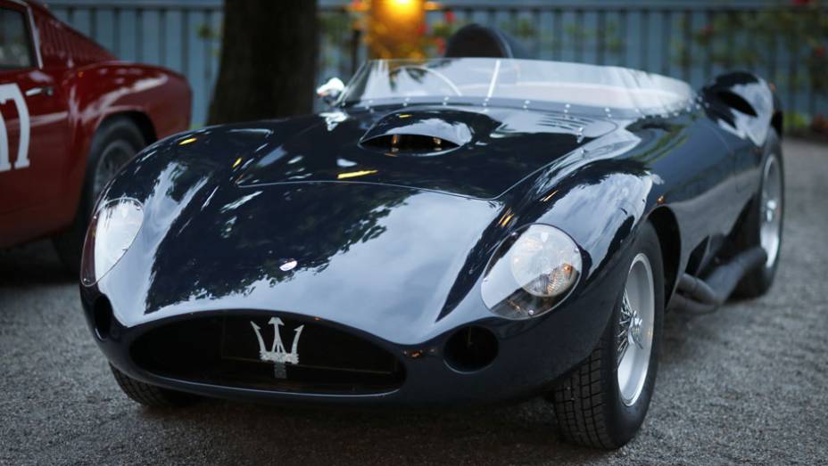 Maserati 450 S Roadster - Concorso dEleganza Villa dEste 2014 | <a href="http://quatrorodas.abril.com.br/noticias/classicos//concorso-d-eleganza-villa-d-este-2014-premia-maserati-450-s-1956-como-best-of-show-784018.shtml" rel="migration">Leia mais</a>