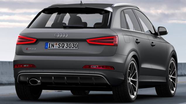 As rodas de liga-leve de 19 polegadas também se destacam | <a href="https://quatrorodas.abril.com.br/noticias/fabricantes/audi-rs-q3-chega-r-273-6-mil-786183.shtml" rel="migration">Leia mais</a> As rodas de liga-leve de 19 polegadas também se destacam | <a href="https://quatrorodas.abril.com.br/noticias/fabricantes/audi-rs-q3-chega-r-273-6-mil-786183.shtml" rel="migration">Leia mais</a>