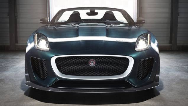Segundo a fabricante, este será o mais rápido e potente Jaguar já criado | <a href="https://quatrorodas.abril.com.br/noticias/fabricantes/oficial-jaguar-anuncia-f-type-project-7-787087.shtml" rel="migration">Leia mais</a> Segundo a fabricante, este será o mais rápido e potente Jaguar já criado | <a href="https://quatrorodas.abril.com.br/noticias/fabricantes/oficial-jaguar-anuncia-f-type-project-7-787087.shtml" rel="migration">Leia mais</a>